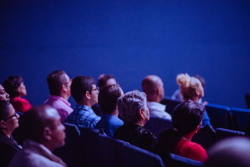 Attendees arriving at a conference